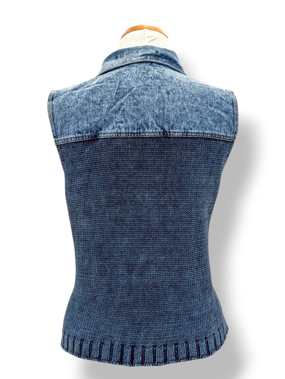 PBJ Blues Sz M Denim Knit Combo Vest Chambray Sweater Sleeveless Jacket - Picture 4 of 16